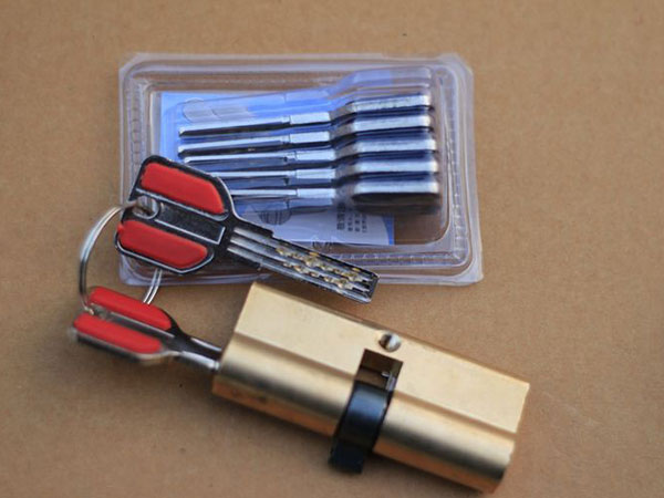 宁海24小时上门开锁公司